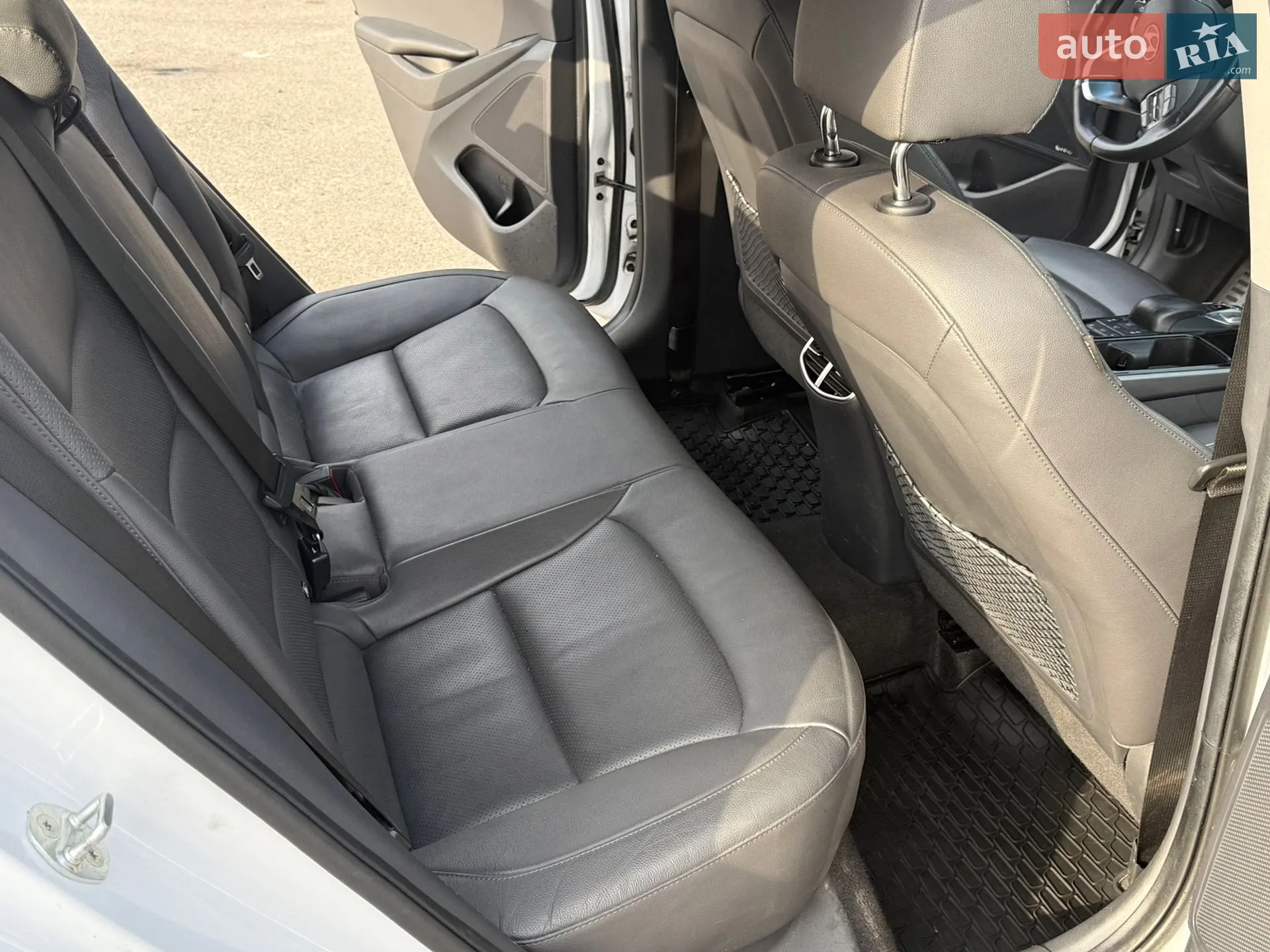 2019 Hyundai IONIQ - мініатюра 15