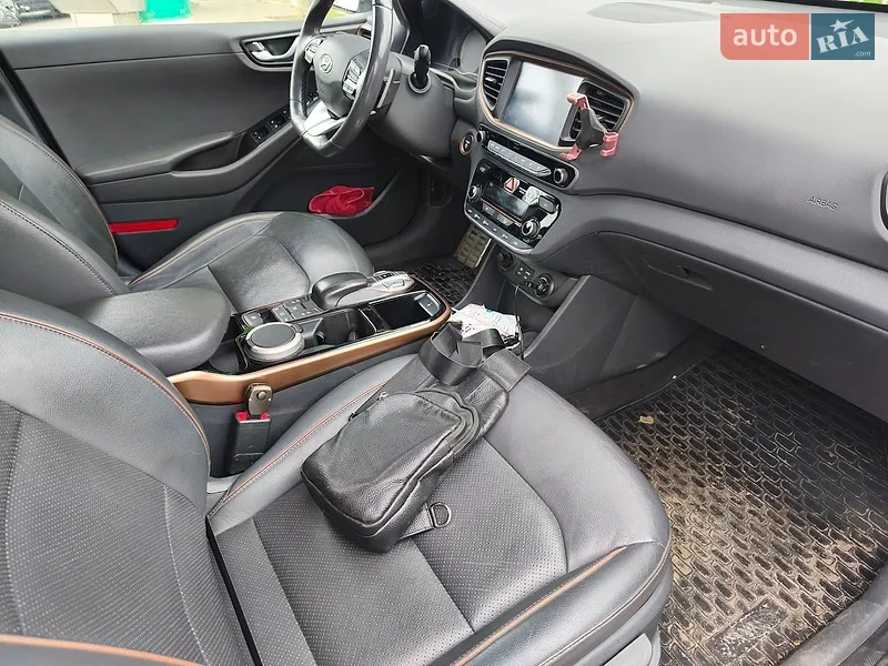 Hyundai Ioniq 2018 VIN KMHC851HFKU044664 фото оголошення 9 з 36