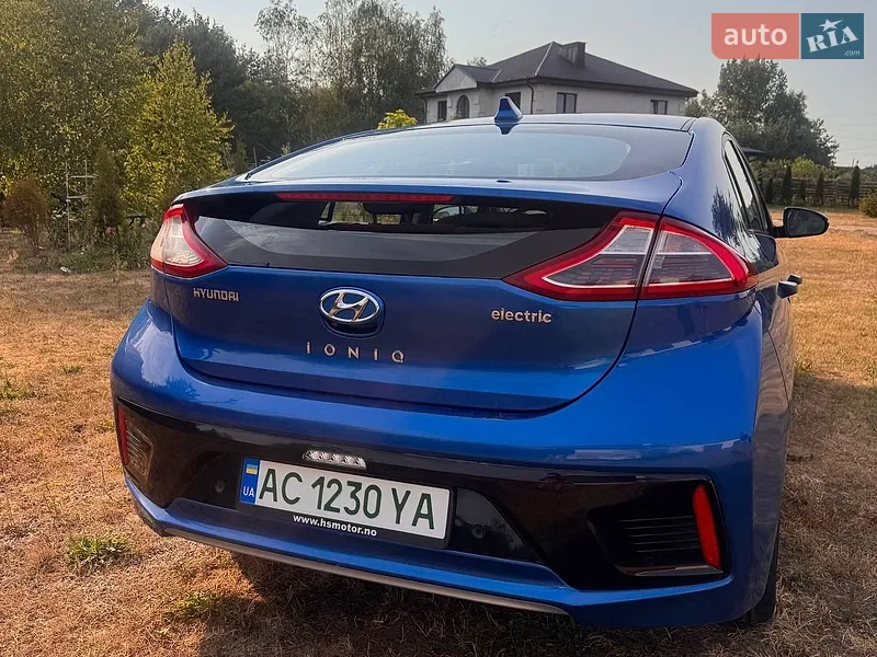 Hyundai Ioniq 2018 VIN KMHC851HFJU029352 фото оголошення 2 з 42
