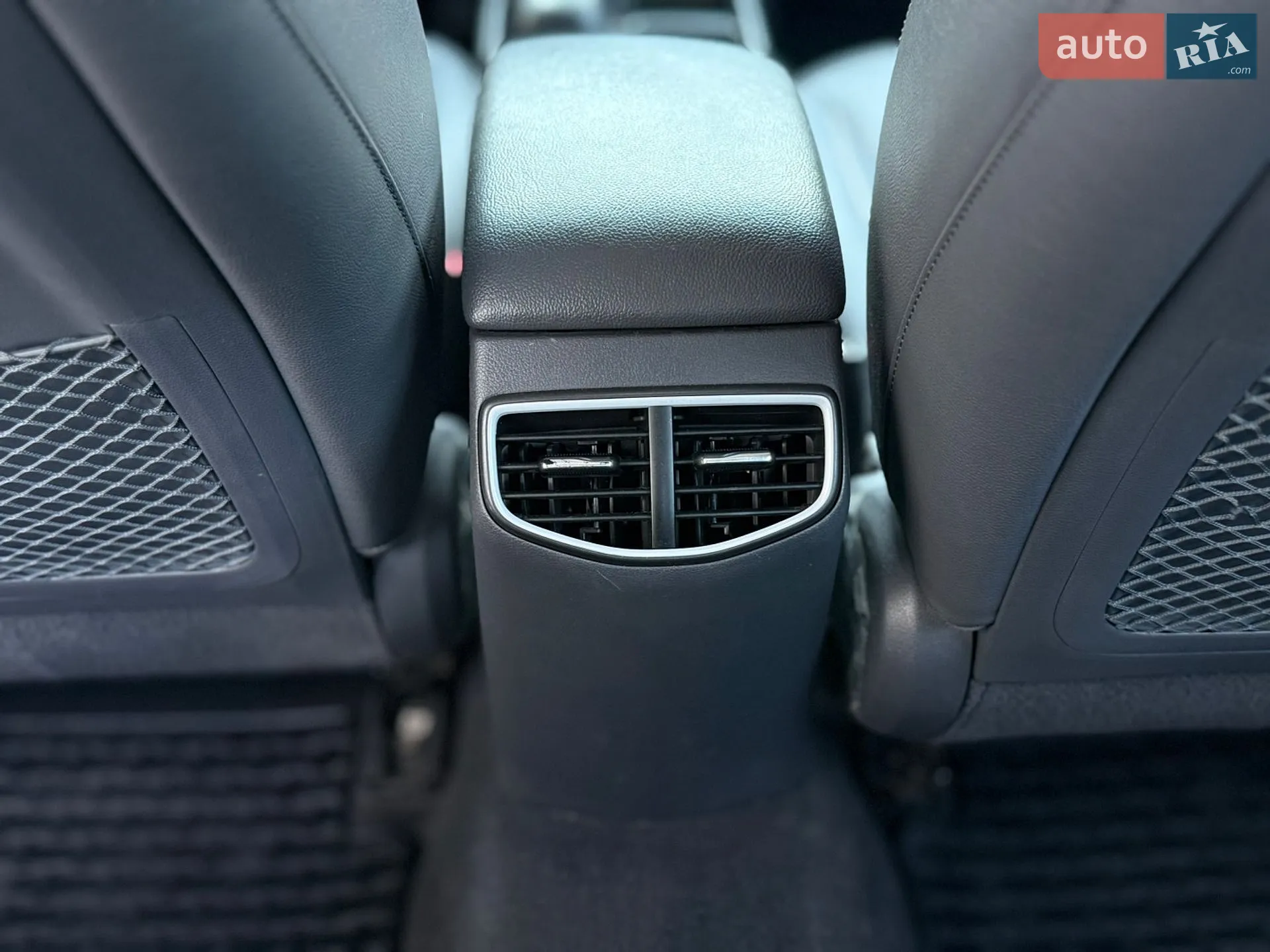 2016 Hyundai IONIQ - мініатюра 38