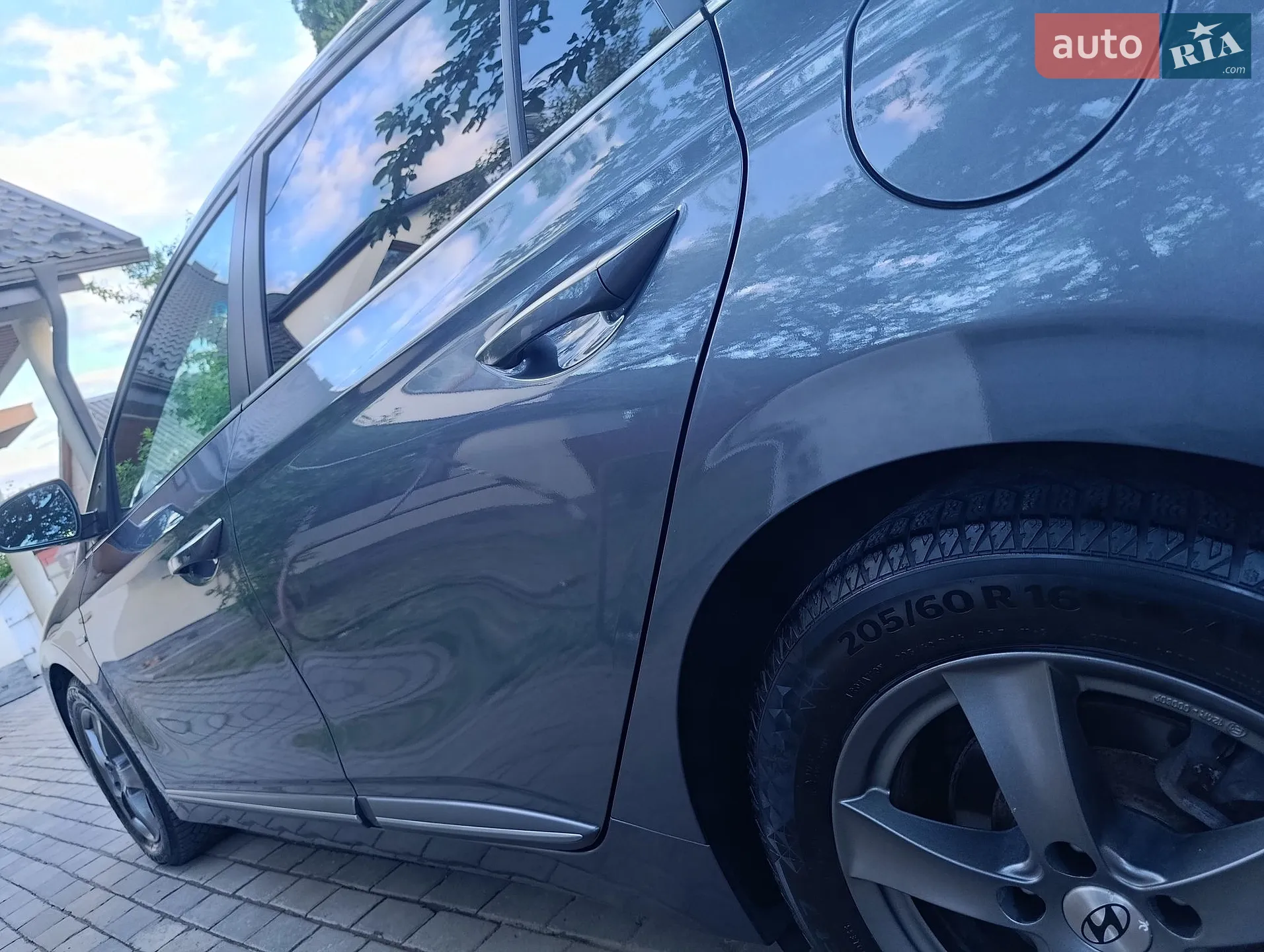 2020 Hyundai IONIQ - мініатюра 21