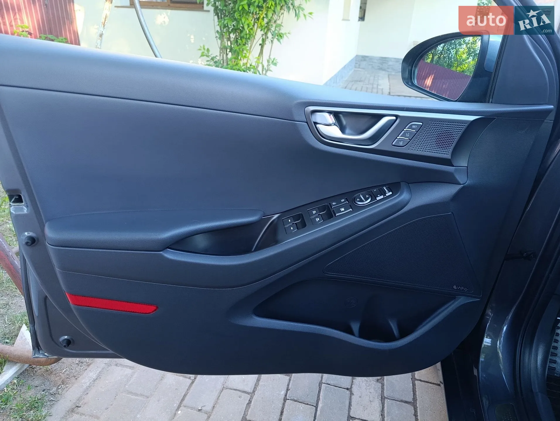 2020 Hyundai IONIQ - мініатюра 36