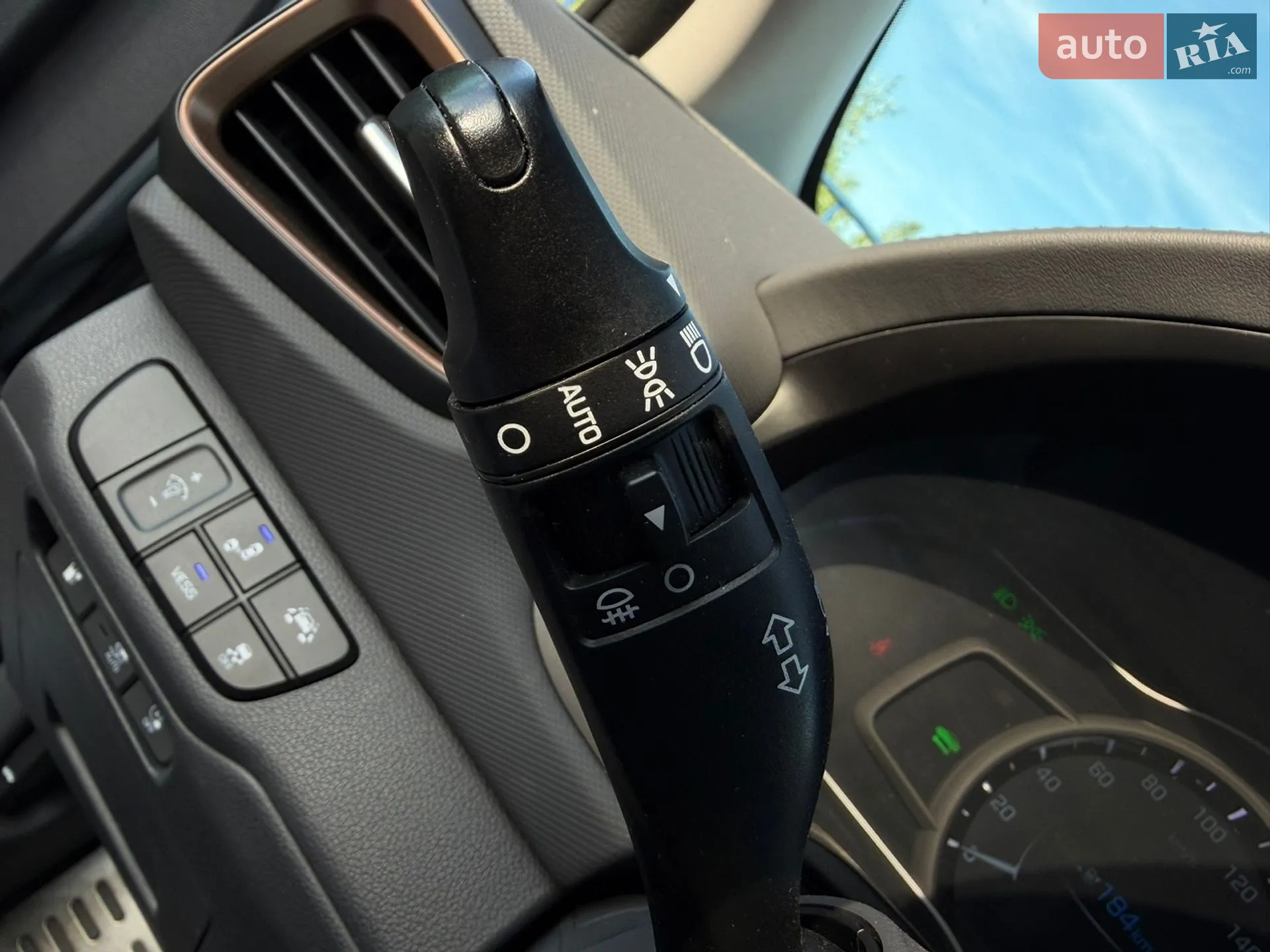 2019 Hyundai IONIQ - мініатюра 32