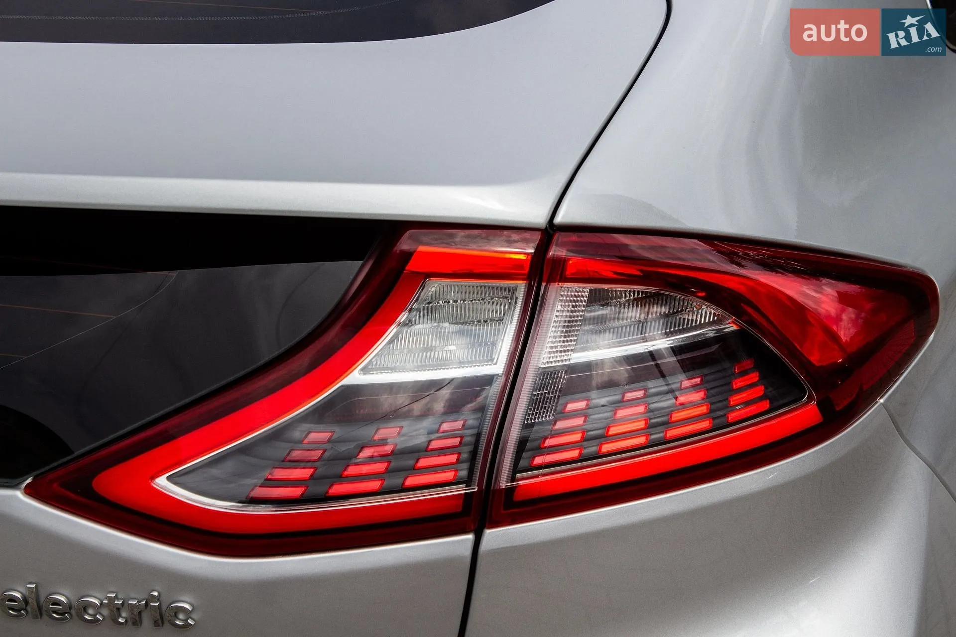 2017 Hyundai IONIQ - мініатюра 24