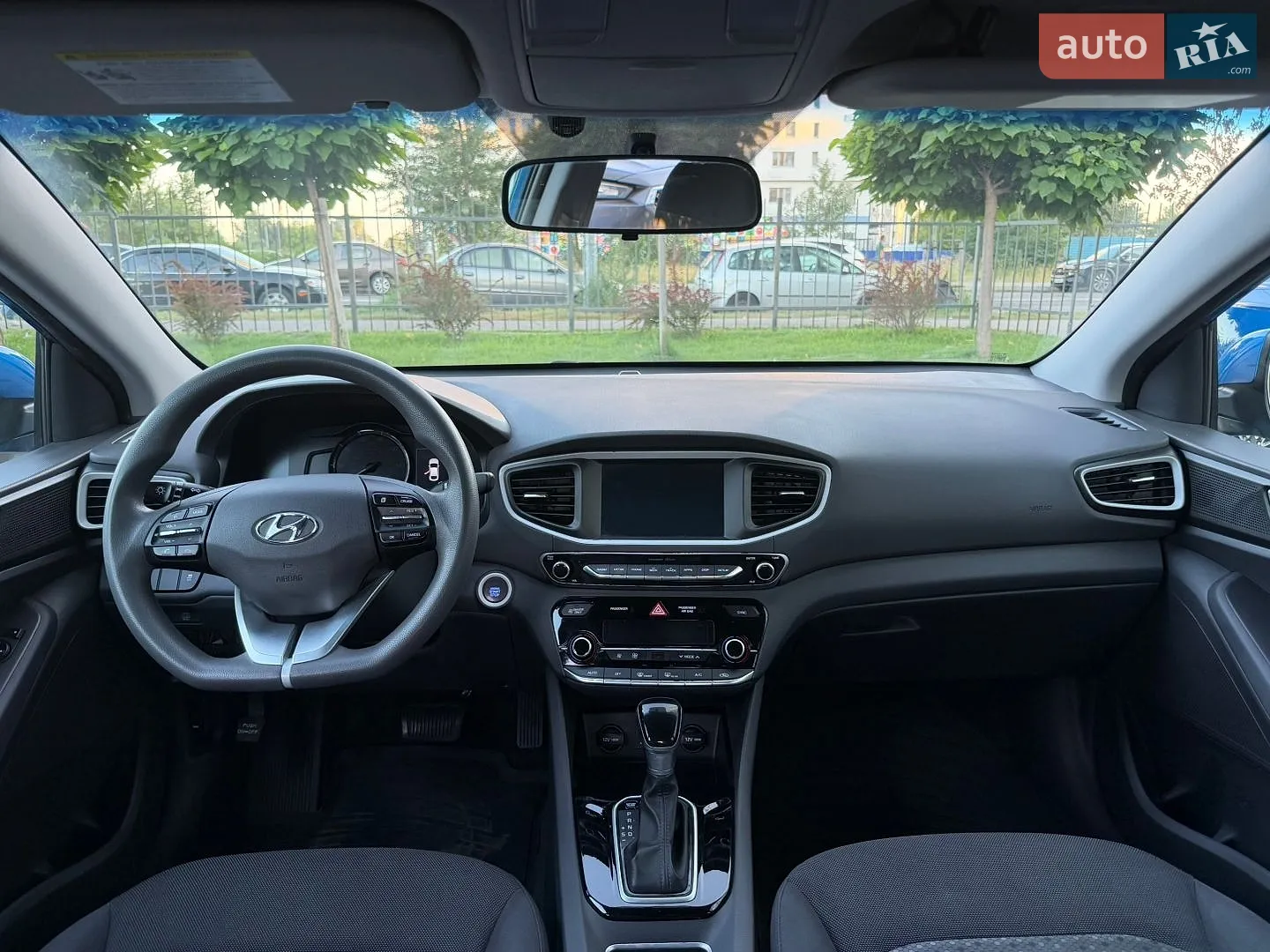 2017 Hyundai IONIQ - мініатюра 12