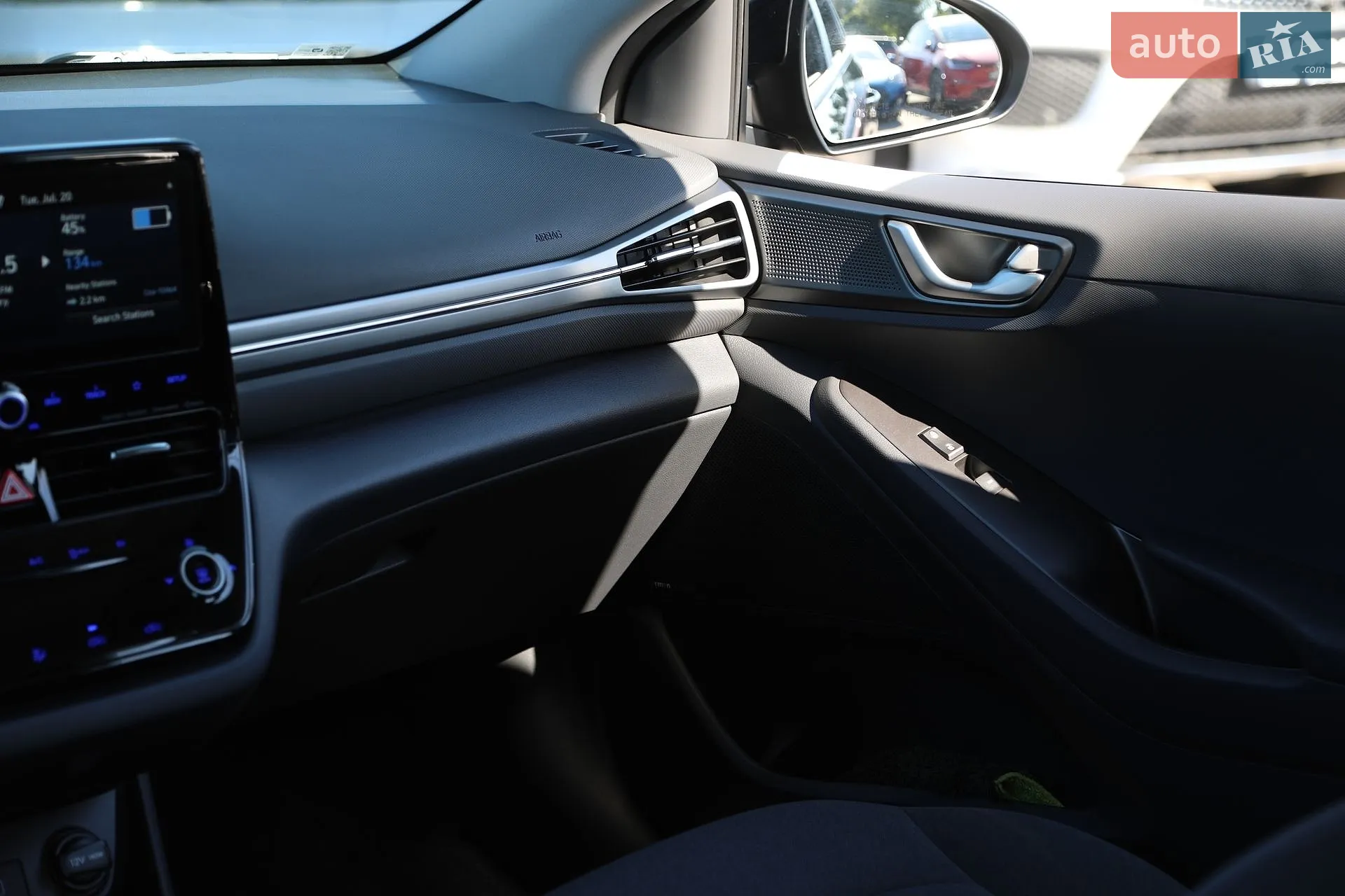 2019 Hyundai IONIQ - мініатюра 17