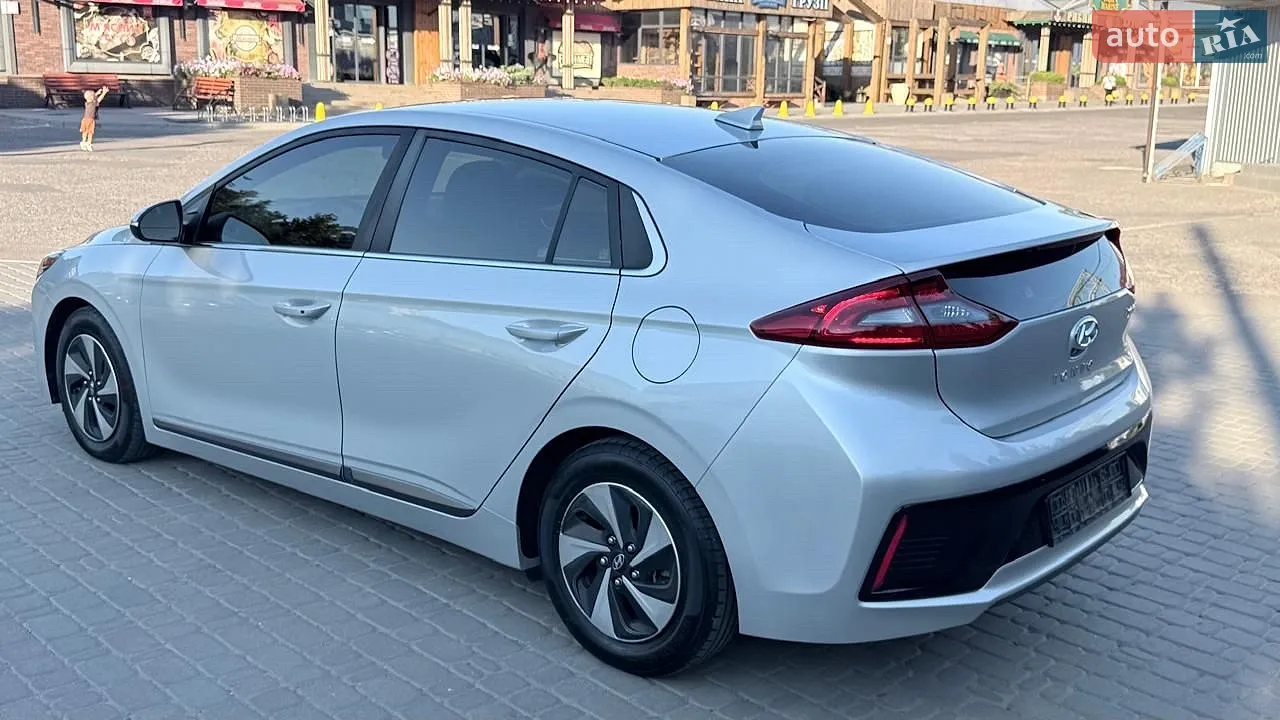 2017 Hyundai IONIQ - мініатюра 11