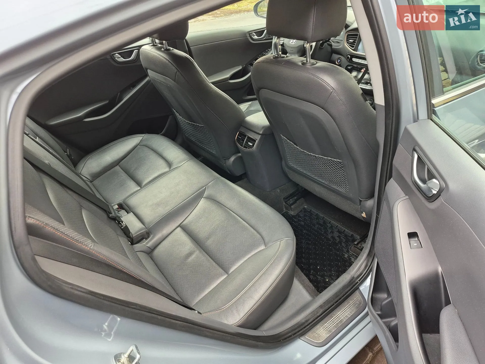 2017 Hyundai IONIQ - мініатюра 21