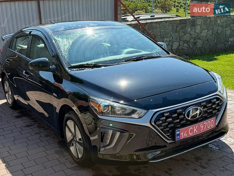 Hyundai Ioniq