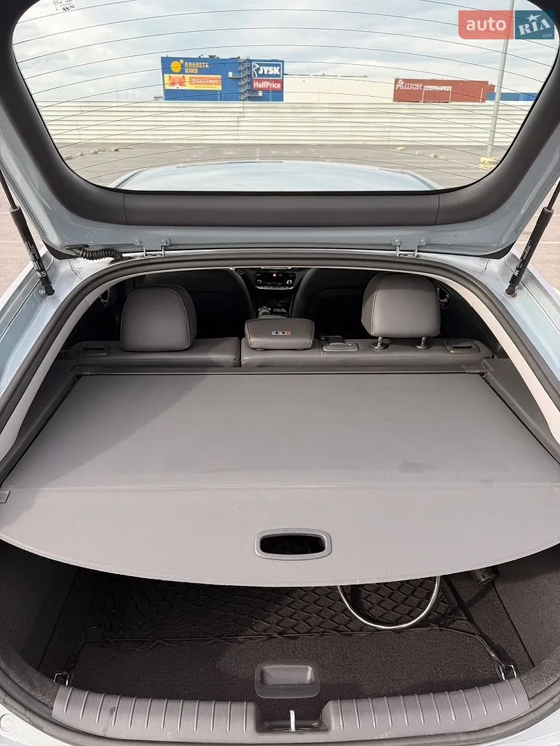 2017 Hyundai IONIQ - мініатюра 18
