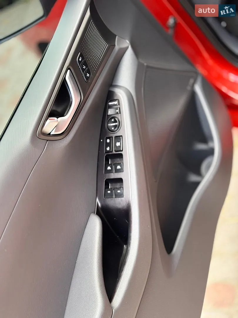 2016 Hyundai IONIQ - мініатюра 21
