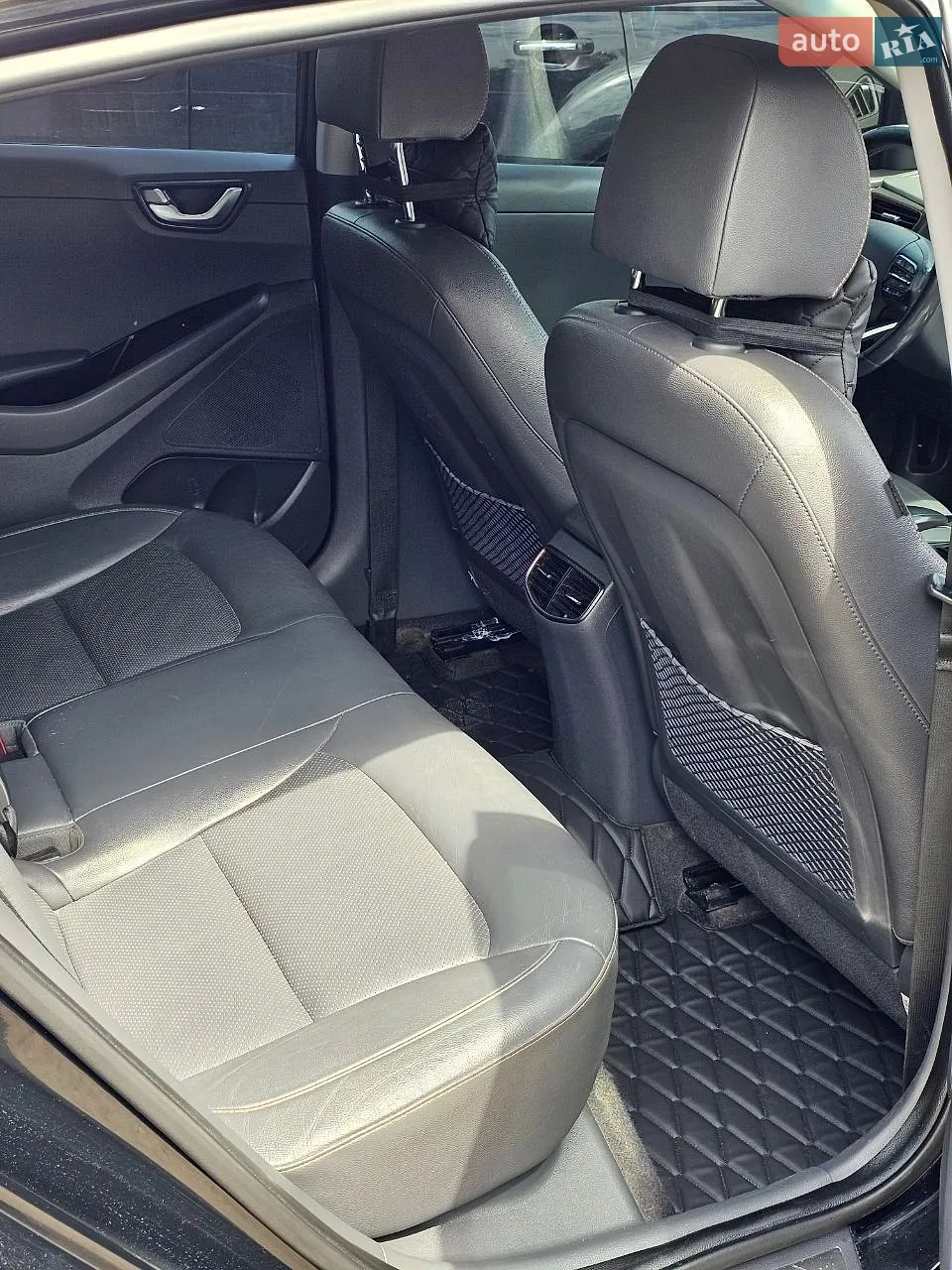 2017 Hyundai IONIQ - мініатюра 19