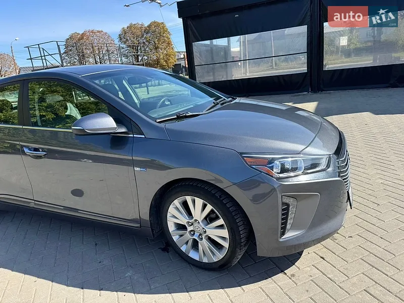 Hyundai Ioniq