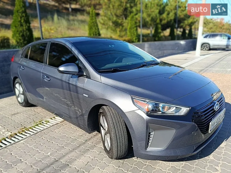 Hyundai Ioniq
