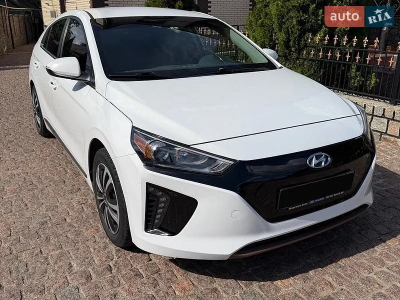 Hyundai Ioniq