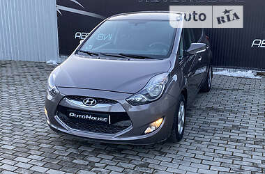 Хэтчбек Hyundai ix20 2010 в Виннице