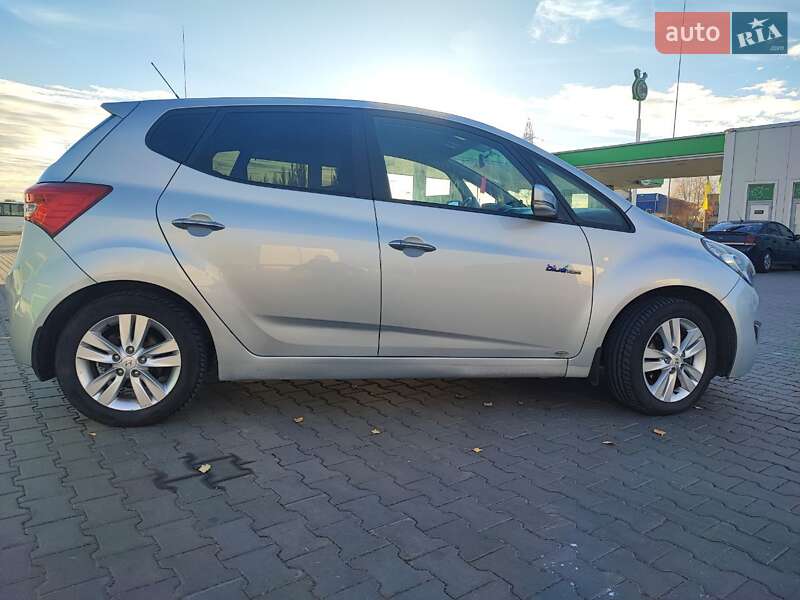 Хетчбек Hyundai ix20 2011 в Луцьку фото 7 Хетчбек Hyundai ix20 2011 в Луцьку