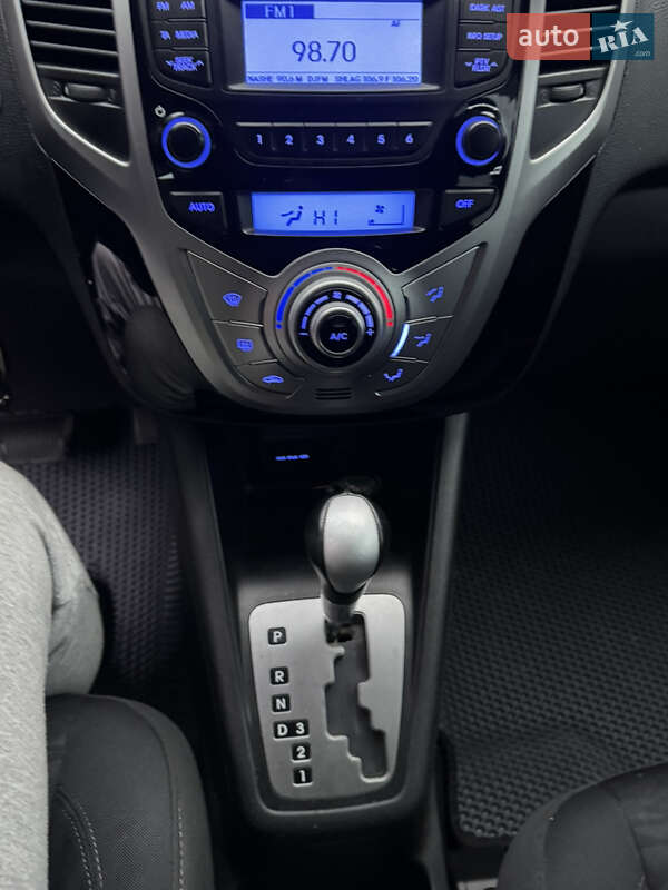 Хетчбек Hyundai ix20 2013 в Луцьку фото 14 Хетчбек Hyundai ix20 2013 в Луцьку