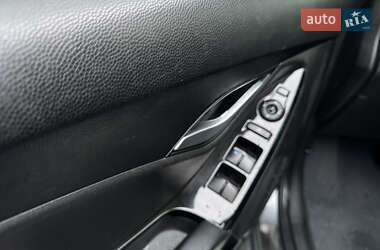 Хэтчбек Hyundai ix20 2013 в 