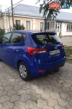 Хэтчбек Hyundai ix20 2013 в 