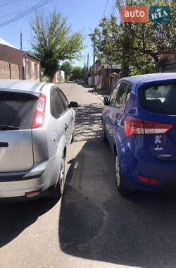 Хэтчбек Hyundai ix20 2013 в 