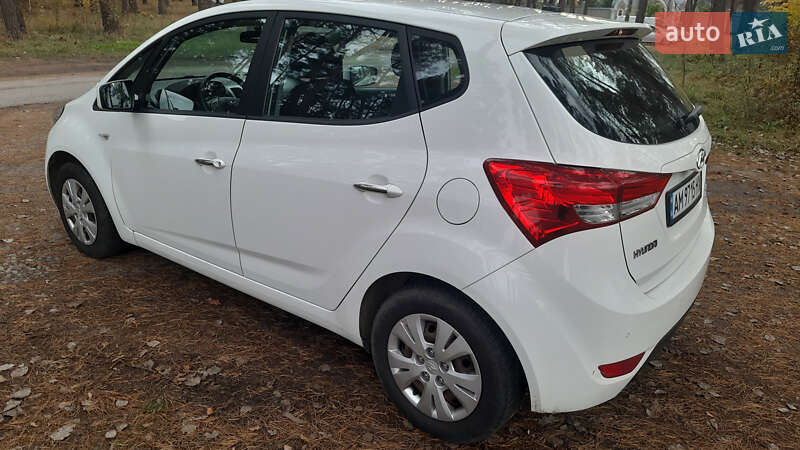 Хетчбек Hyundai ix20 2013 в Житомирі фото 12 Хетчбек Hyundai ix20 2013 в Житомирі