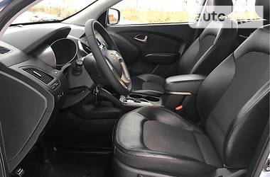 Позашляховик / Кросовер Hyundai ix35 2010 в Харкові