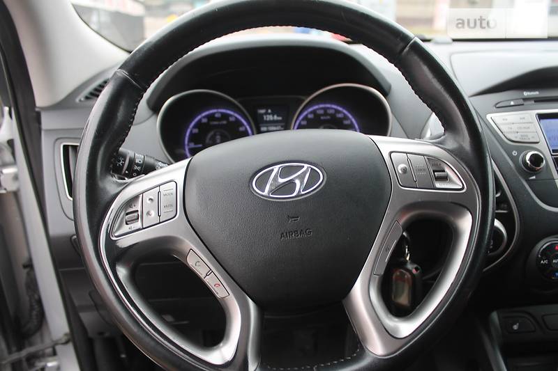 Позашляховик / Кросовер Hyundai ix35 2010 в Миколаєві