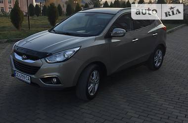 Внедорожник / Кроссовер Hyundai ix35 2010 в Черновцах