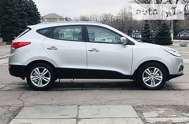 Позашляховик / Кросовер Hyundai ix35 2012 в 