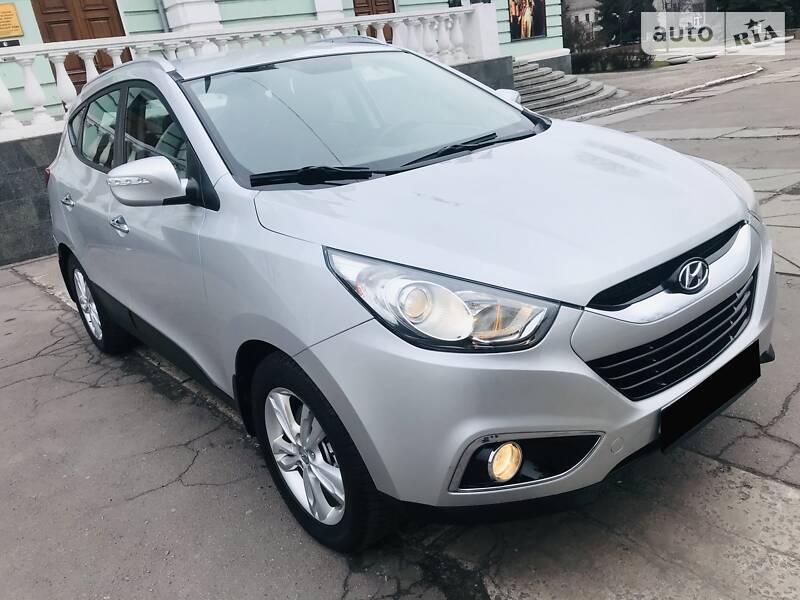 Внедорожник / Кроссовер Hyundai ix35 2012 в Каменском