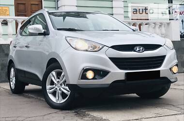 Позашляховик / Кросовер Hyundai ix35 2012 в 
