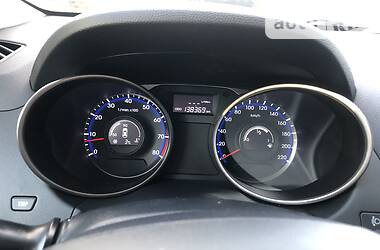 Позашляховик / Кросовер Hyundai ix35 2011 в 