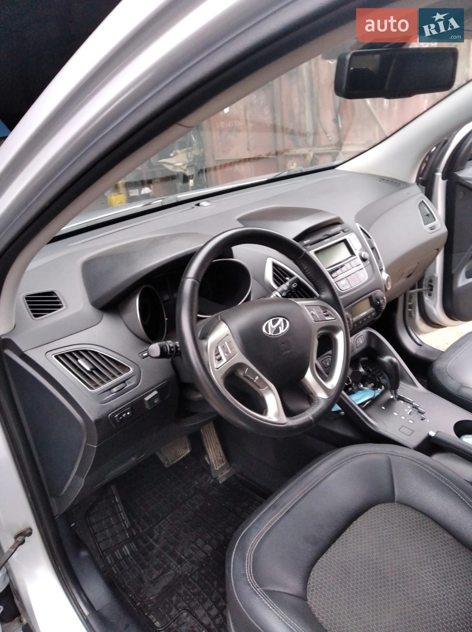 2011 Hyundai ix35 - фото 1