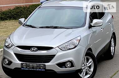 Позашляховик / Кросовер Hyundai ix35 2012 в 