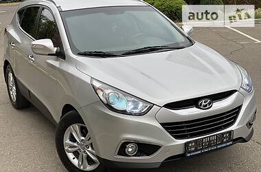 Позашляховик / Кросовер Hyundai ix35 2012 в 