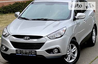 Позашляховик / Кросовер Hyundai ix35 2012 в 
