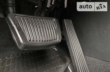 Позашляховик / Кросовер Hyundai ix35 2012 в 