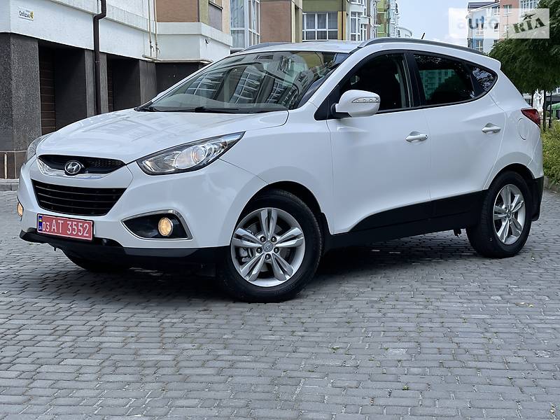 Внедорожник / Кроссовер Hyundai ix35 2012 в Ивано-Франковске