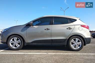 Внедорожник / Кроссовер Hyundai ix35 2010 в Киеве