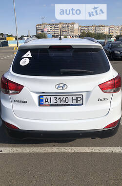 Позашляховик / Кросовер Hyundai ix35 2010 в Борисполі
