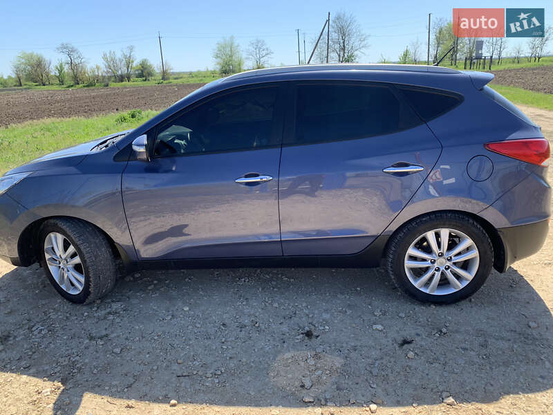 Внедорожник / Кроссовер Hyundai ix35 2011 в Киеве