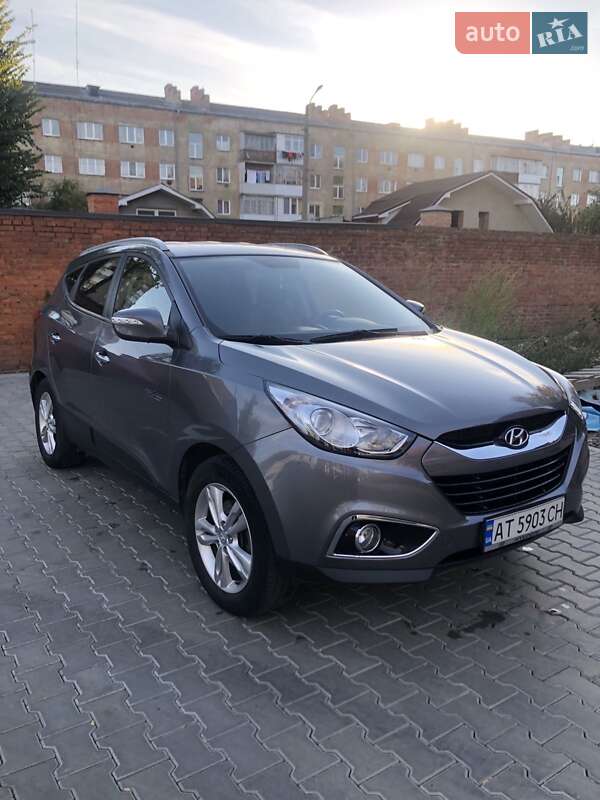 Позашляховик / Кросовер Hyundai ix35 2011 в Коломиї