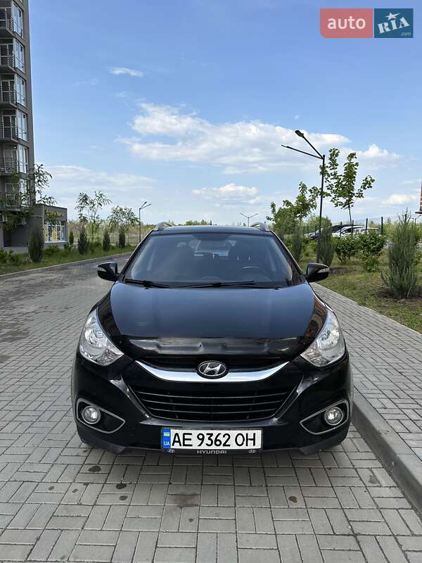 Внедорожник / Кроссовер Hyundai ix35 2010 в Днепре