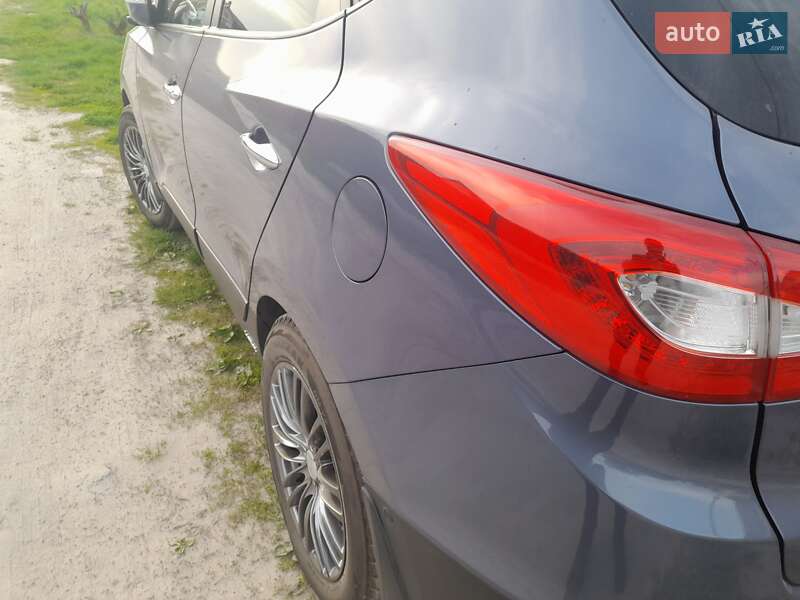 Внедорожник / Кроссовер Hyundai ix35 2011 в Борисполе