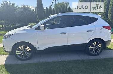 Позашляховик / Кросовер Hyundai ix35 2015 в 