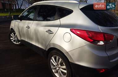 Внедорожник / Кроссовер Hyundai ix35 2011 в Звягеле