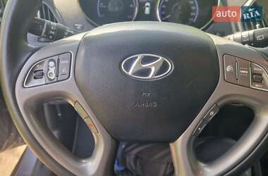 Внедорожник / Кроссовер Hyundai ix35 2014 в Николаеве