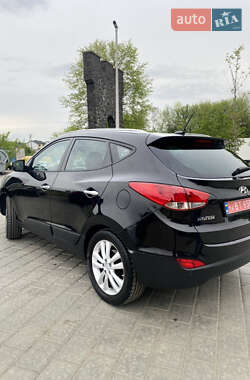 Внедорожник / Кроссовер Hyundai ix35 2010 в Ровно