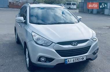 Внедорожник / Кроссовер Hyundai ix35 2010 в Киеве